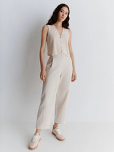 Load image into Gallery viewer, 3131025502003-amato-wool-white-carrot-shaped-trousers