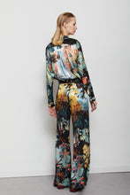 Load image into Gallery viewer, ottod-ame-printed-viscose-trousers-bowns
