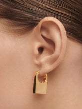 Load image into Gallery viewer, PdPaola-Chicago-Hoops-1