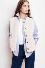 Load image into Gallery viewer, hartford-womens-veon-off-white-sherpa-vest
