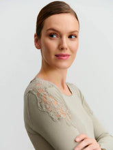 Load image into Gallery viewer, rosemunde-womens-rwbaybay-ls-lace-t-shirt