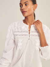 Load image into Gallery viewer, velvet-by-graham-spencer-womens-byrdie-top