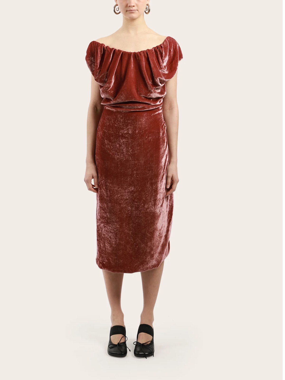 vivienne westwood ginnie draped off-the-shoulder satin dress Vivienne Westwood Women's Ginnie Amber Dress In Peony – bowns cambridge