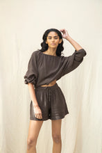 Load image into Gallery viewer, Beaumont Organic Cordelia Organic Cotton top in Cocoa
