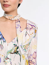 Load image into Gallery viewer, Dorothee Schumacher Women&#39;s Printed Silk Georgette Blouse
