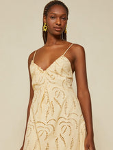 Load image into Gallery viewer, Otto-d-Ame-Broderie-Anglaise-long-Dress-with-Bow

