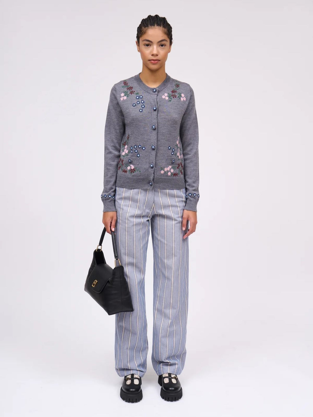 Paul-and-Joe-Women_s-MAUPASSANT-Embroidered-Merino-Short-Cardigan