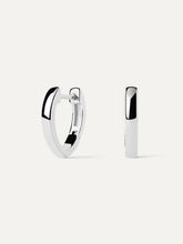 Load image into Gallery viewer, PdPaola-Duke-Silver-Hoops
