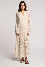 Load image into Gallery viewer, velvet-by-graham-and-spencer-jovie-dress-in-oat
