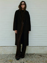 Load image into Gallery viewer, hartford-valor-womens-vincenzo-chocolate-double-faced-wool-coat
