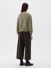 Load image into Gallery viewer, margaret-howell-womens-short-classic-crew-neck-cashmere-pistachio
