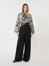 Load image into Gallery viewer, maxmara-studio-womens-printed-silk-chiffon-mstballata-blouse-black
