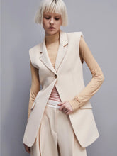 Load image into Gallery viewer, patrizia-pepe-one-button-sleeveless-vest-ivory-skin-1
