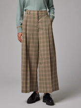Load image into Gallery viewer, paul-smith-womens-cream-and-blue-check-wide-leg-culotte-cropped-trousers
