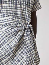 Load image into Gallery viewer, paul-smith-womens-navy-and-ivory-sheer-gingham-seersucker-knot-dress
