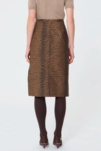 Load image into Gallery viewer, tara-jarmon-womens-jaden-skirt-in-hazelnut
