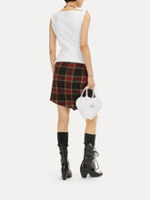Load image into Gallery viewer, vivienne-westwood-womens-monday-vest-in-white
