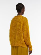 Load image into Gallery viewer, weekend-by-maxmara-gerarda-oversized-rib-knit-mohair-cardigan

