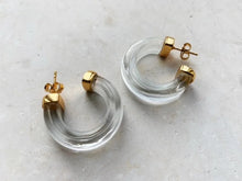 Load image into Gallery viewer, Shyla Nairobi Earrings Crystal Clear
