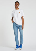 Load image into Gallery viewer, W2R-G206-E30631-VIN_1-paul-smith-vintage-wash-tapered-jeans
